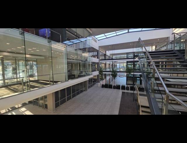 BUSINESS PROPERTY TO RENT IN WATERFALL